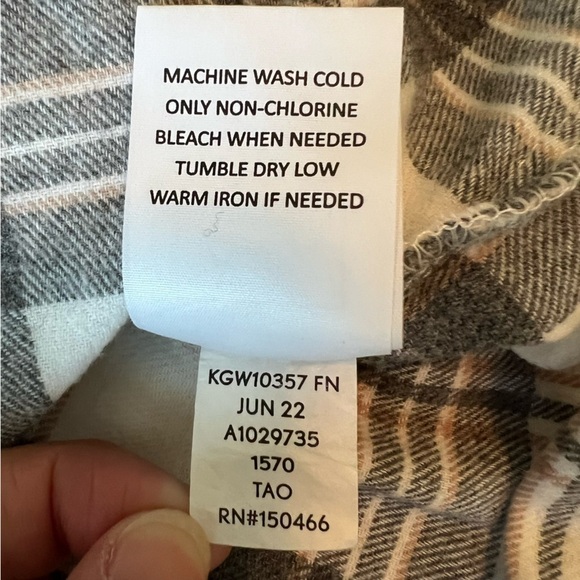 2/$30 Girls Shacket hoodie by Bixby Nomad.  Size M - Picture 9 of 10